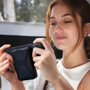 Power Bank Adata R100 Magnetica USB-C: Carga inalámbrica y máxima potencia - Power Bank Adata R100 Magnetica Usb-c (1