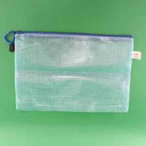 Cartuchera Mediana de Malla: Organización con Estilo - Cartuchera mediana de malla