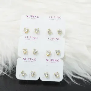 TOPO CORAZON BLANCO TIPO DIAMANTE DORA#5: Elegancia y Brillo para tu Estilo - TOPO CORAZON BLANCO TIPO DIAMANTE DORA#5