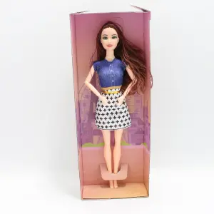 Muñeca Barbie Estilo Moderno: ¡Viste la Elegancia del Siglo XXI! - Muñeca Barbie estilo moderno