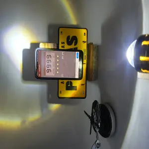 BOMBILLO LED DUAL COLOR: Iluminación Inteligente y Versátil - BOMBILLO LED DUAL COLOR