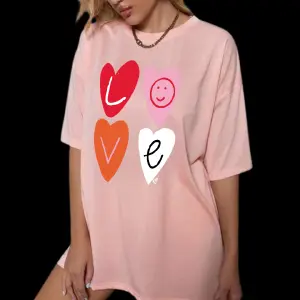 Camiseta "Love": Expresa Tu Estilo con Pasión - Camiseta Love