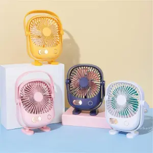 Ventilador de Mesa con Rotación USB: Frescura Inteligente a Tu Alcance - Ventilador de mesa con rotación USB