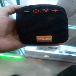 PARLANTE PORTA BICICLETA OZ-S2: ¡Tu Música Te Sigue en Cada Aventura! - PARLANTE PORTA BICICLETA OZ-S2