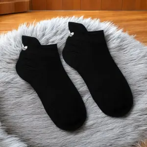 Medias Tobilleras Adidas AAA MTADIN: Confort y Rendimiento en Cada Paso - Medias Tobilleras Adidas AAA MTADIN