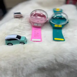 Reloj con Coche a Control Remoto: ¡Diversión que Cabe en tu Muñeca! - Reloj con coche a control remoto