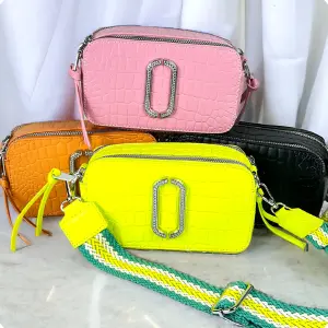 Bolso Manos Libres de Colores: Estilo y Comodidad para tu Día a Día - Bolso manos libre de colores