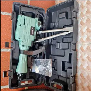 Taladro Demoledor HITACHI: Potencia y Durabilidad Insuperables - Taladro Demoledor HITACHI