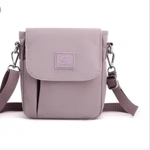 Bolso Elegante 0421: Tu Compañero Perfecto - Bolso 0421