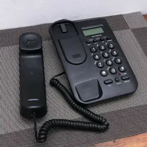 Teléfono Fijo de Escritorio KX-T076CID: Conectividad Clásica y Confiable - Telefono Fijo Escritorio KX-T076CID