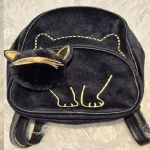 Bolso de Gamuza con Encanto de Gato - BOLSO GAMUSA GATO