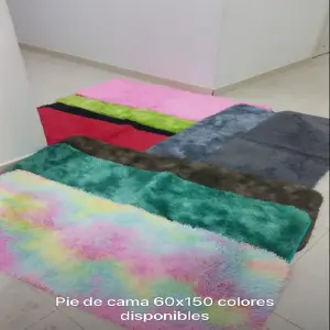 TAPETE PELUDO PIE DE CAMA: Suaveza y Calidez para tus Pies - TAPETE PELUDO PIE DE CAMA
