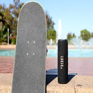 JBL Flip 6 Original: Sonido Potente y Portátil - JBL Flip 6 Original