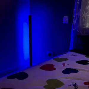 SLIM LED MULTICOLOR: Ilumina tu espacio con estilo - SLIM LED MULTICOLOR