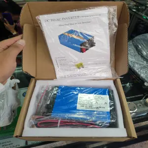 Inversor de Voltaje 24V a 110V - Potencia y Confiabilidad para tu Energía - Inversor de voltaje de 24V a 110V 300W