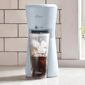 Cafetera Oster para Café Helado Perfecto - Cafetera Para Café Helado OSTER