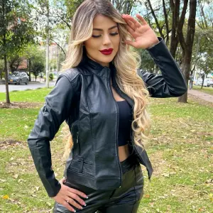 Chaqueta de Cuero Negro: Elegancia y Durabilidad - CHAQUETA DE CUERO NEGRO