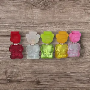 Moschino Toy Boy Mujer: La Fragancia que Define tu Esencia - Moschino Toy boy Mujer