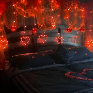 Ilumina Tu Espacio con la Cortina Corazón LED Roja - CORTINA CORAZON PQ/GD X120 LED ROJA 3MTR