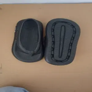 CHANCLAS: Comodidad y Estilo para tus Pies - CHANCLAS
