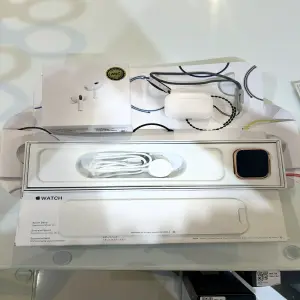 Combo Smartwatch + AirPods 2da Generación - combo smart watch + airpods 2 generacion