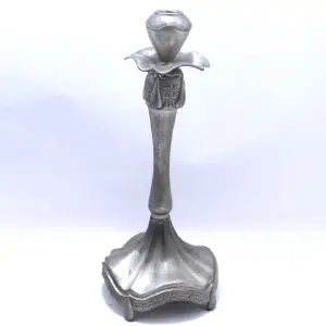 Candelabro Flor en Electro plata: Elegancia y Sofisticación - Candelabro Flor en Electro plata