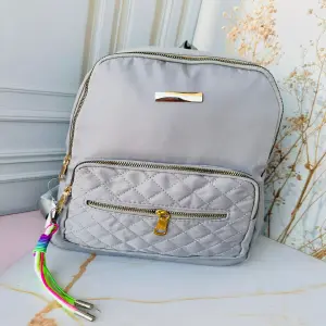 Elegancia y Funcionalidad: Tu Nuevo Morral para Dama - Morrales para dama