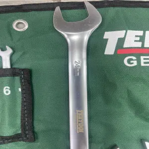Juego de Llaves de 23 Piezas: ¡Tu Kit Completo para Cualquier Trabajo! - Juego de llaves 23 piezas