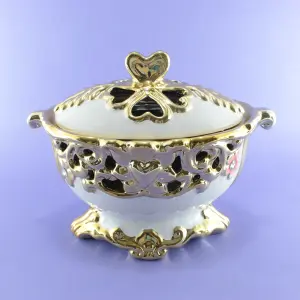 Cofre Decorativo en Porcelana: Elegancia y Funcionalidad para tu Hogar - Cofre decorativo en porcelana