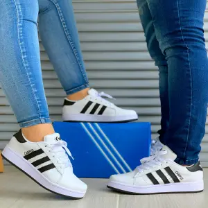 Adidas Campus Unisex: Estilo Icónico para Todos - ADIDAS CAMPUS UNISEX