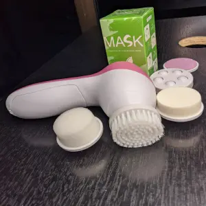 Revoluciona Tu Piel: El Set Facial 5 en 1 + Mascarilla - comboce pillo facial 5 en 1+mascarilla