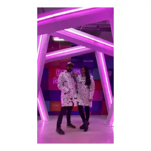 GABARDINA ESTAMPADA IMPERMEABLE UNISEX: Estilo y Protección en una Sola Prenda - GABARDINA ESTAMPADA IMPERMEABLE UNISEX