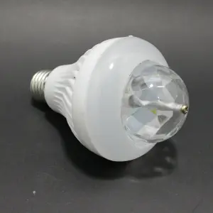 BOMBILLO AHORRADOR LED 7W: Ilumina tu hogar con eficiencia - BOMBILLO AHORRADOR LED 7W
