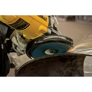 Pulidora Industrial Dewalt DWE49 de 7" - ¡Potencia y Precisión en tus Manos! - Pulidora Industrial De  7" Dewalt Dwe49