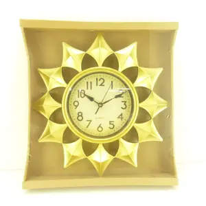 Reloj de Pared Dorado Marco Sol: Elegancia y Estilo para tu Hogar - Reloj de pared dorado marco sol
