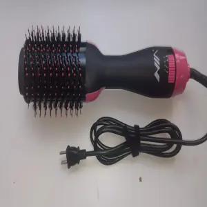CEPILLO SECADOR NIA: Tu nuevo aliado para un cabello impecable - CEPILLO SECADOR NIA