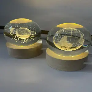 ESFERA DE CRISTAL PEQUEÑA A2406-160: Elegancia y Sofisticación - ESFERA DE CRISTAL PEQUEÑA A2406-160