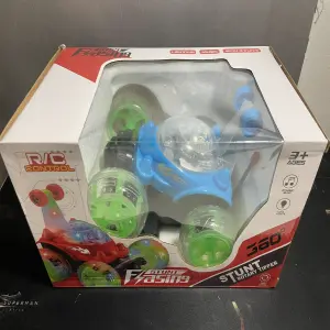 Carro Loco: ¡Luces, Música y Diversión sin Límites! - Carro Loco control remoto luces-música