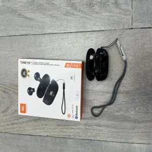 JBL Y98: Experimenta la Música como Nunca Antes - JBL Y98