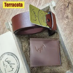 Duo Velez 1A Correa + Billetera caja MDF - Duo Vélez Correa lisa + Billetera + Caja