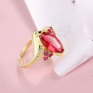 Anillo Ruby: Elegancia y Brillo Incomparable - Anillo Ruby