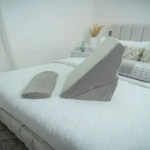 COJÍN TRIANGULAR PARA TV: El Soporte Perfecto para tu Pantalla - COJIN TRIANGULAR PARA TV