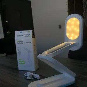 Lámpara LED de escritorio plegable: Ilumina tu espacio con estilo y funcionalidad - Lámpara LED de escritorio plegable