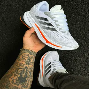 ADIDAS NOVA: Experimenta la Innovación - ADIDAS NOVA