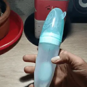 TETERO CUCHARA EN SILICONA: Alimentación Segura y Suave para tu Bebé - TETERO CUCHARA EN SILICONA🍼