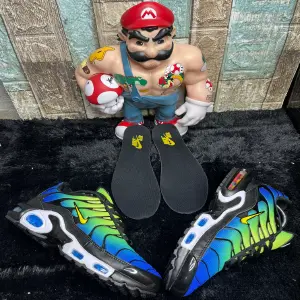 NIKE AIR TN: Experimenta la Comodidad y el Estilo - NIKE AIR TN