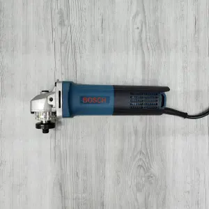 Pulidora 4 1/2" Bosch Generica: La herramienta ideal para trabajos de pulido profesionales - Pulidora 4 1/2" Bosch Generica