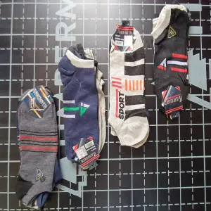 12 Boxer CK de Algodón + 12 Medias: La Combinación Perfecta para tu Confort - 12 Boxer CK en algodon + 12 Medias