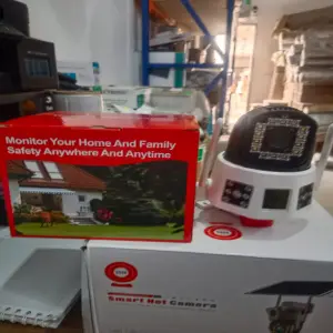 CAMARA DE SEGURIDAD 3 PANTALLAS CON ALARMA: ¡Máxima Protección para su Hogar! - CAMARA SEGURIDAD 3 PANTALLAS ALARMA, NVA
