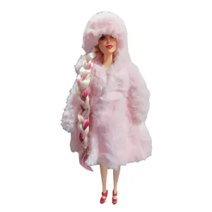 Muñeca Princesa Reina: Vestido Lanoso de Ensueño - Muñeca Princesa Reina Vestido Lanoso